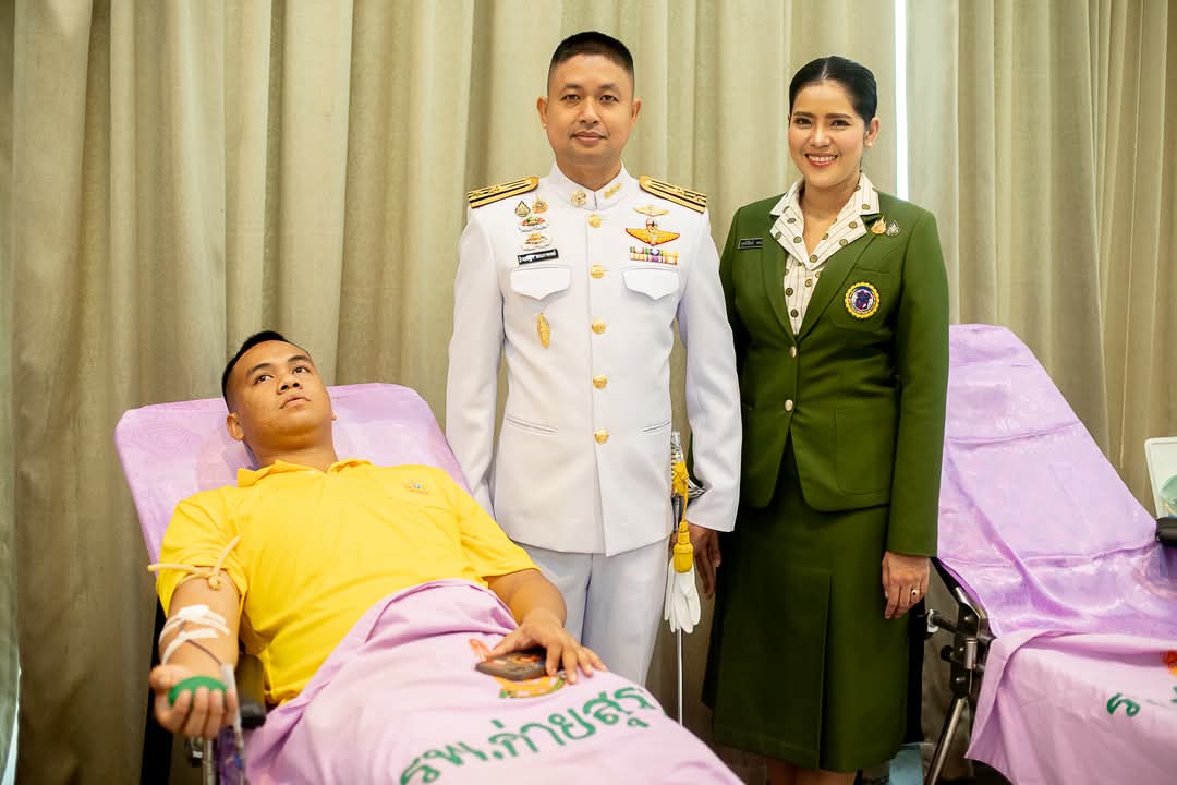 201_engineer's tweet image. พ.ท.กฤษฎา ตะเภาพงษ์ ผบ.ช.2 พัน.201 พร้อมด้วย คุณ สุทธิรัตน์ ตะเภาพงษ์ ประธาน สม.ทบ. สาขา ช.2 พัน.201 ร่วมกิจกรรมเฉลิมพระเกียรติ สมเด็จพระนางเจ้าสุทิดา พัชรสุธาพิมลลักษณ พระบรมราชินี เนื่องในโอกาสวันเฉลิมพระชนมพรรษา 3 มิถุนายน 2568 ณ สโมสรร่วมเริงไชย ค่ายสุรนารี อ.เมือง จว.น.ม.