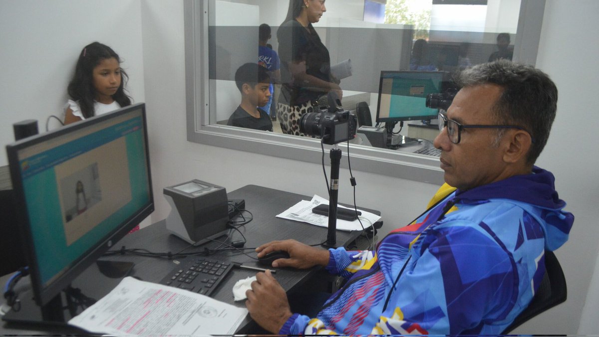 El SAIME habilitó, desde el lunes 2 de junio y hasta el viernes 4 de julio, siete tráilers para la jornada nacional de cedulación infantil. Esta iniciativa se llevará a cabo de lunes a viernes, sin cita previa, en horario de 8:00 a.m. a 4:00 p.m. en todas las oficinas del