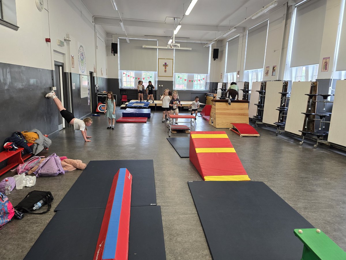 LWGC_Freestyle's tweet image. Super session at @St_Denis_PS for their after school club yesterday evening. Great effort by everyone 🙌 @ASGstmungos