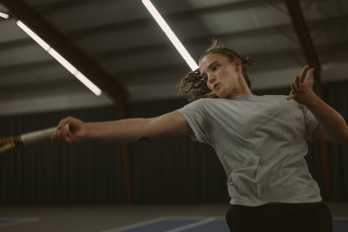 [📀 Un lauréat en DVD 📀] 
 🗣 JULIE SE TAIT réalisé par Leonardo Van Dijl, Prix #FondationGan à la Diffusion en 2024, est désormais disponible en DVD !
📌 À (re)découvrir dès aujourd’hui ! 
Plus d’infos, par ici 👉 urlz.fr/jmOx