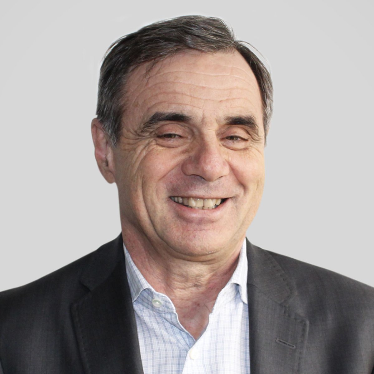 Floor Focus Magazine tweet media