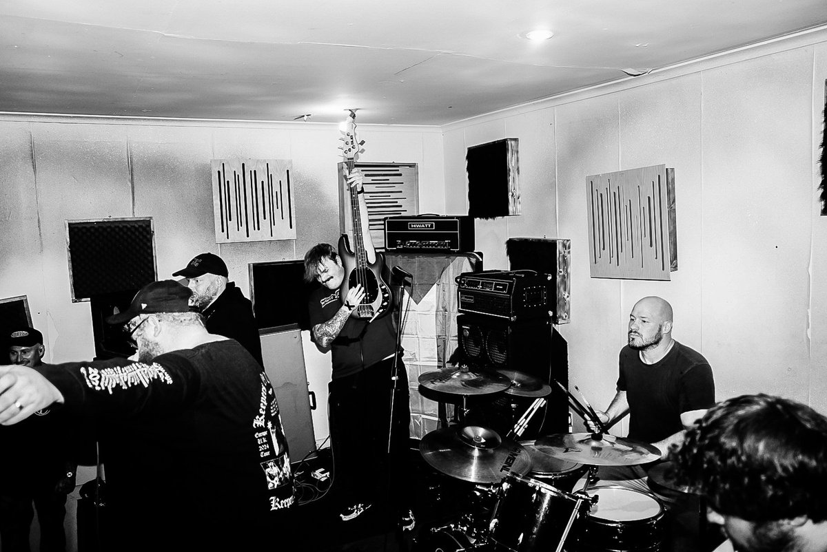 Glasgow audio lounge 01/06/2025
Big love to Kakihara, Grand Slam and Lights out for playing with us. 
🏴󠁧󠁢󠁳󠁣󠁴󠁿🇵🇸
Photos by <a href="/tofeelhealed/">greghall.</a>