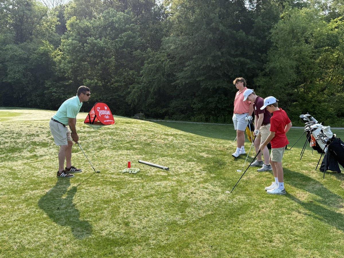 ChattanoogaGolf's tweet image. First day of the TPGA Junior Golf Academy. Worked on different types of strategies of chipping around the green. Finished today by playing the loop!
See y’all tomorrow!