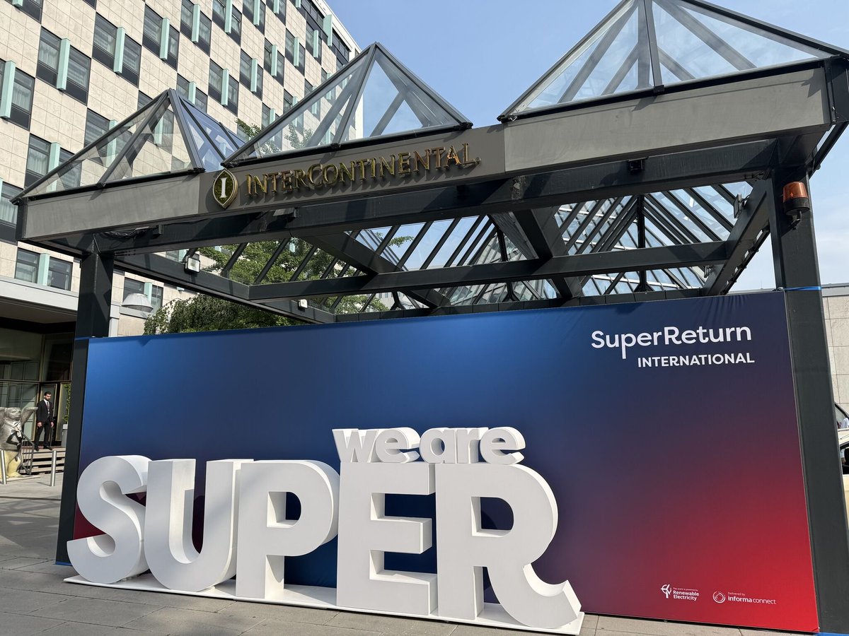 avarma's tweet image. Landed in Berlin for @SuperReturn2025 — one of the rare events where everyone speaks private capital fluently.
I’m here to share what we’re building at @withmantle: automation + intelligence for private asset ops.
If you're around, let’s chat. DMs open.