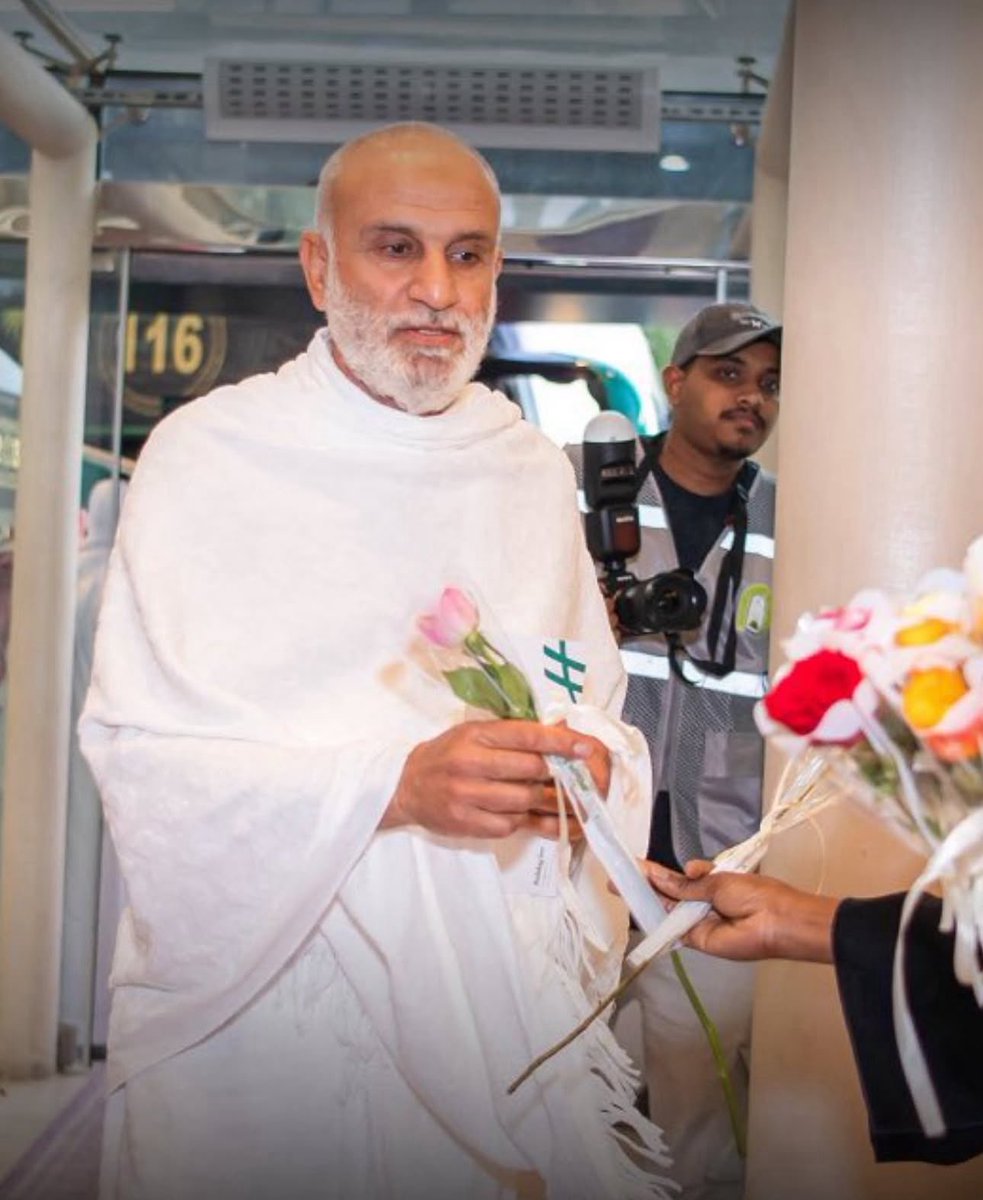 insharifain's tweet image. Families of Palestinians 🇵🇸 Martyrs arrive in the Kingdom for Hajj on invitation from the King