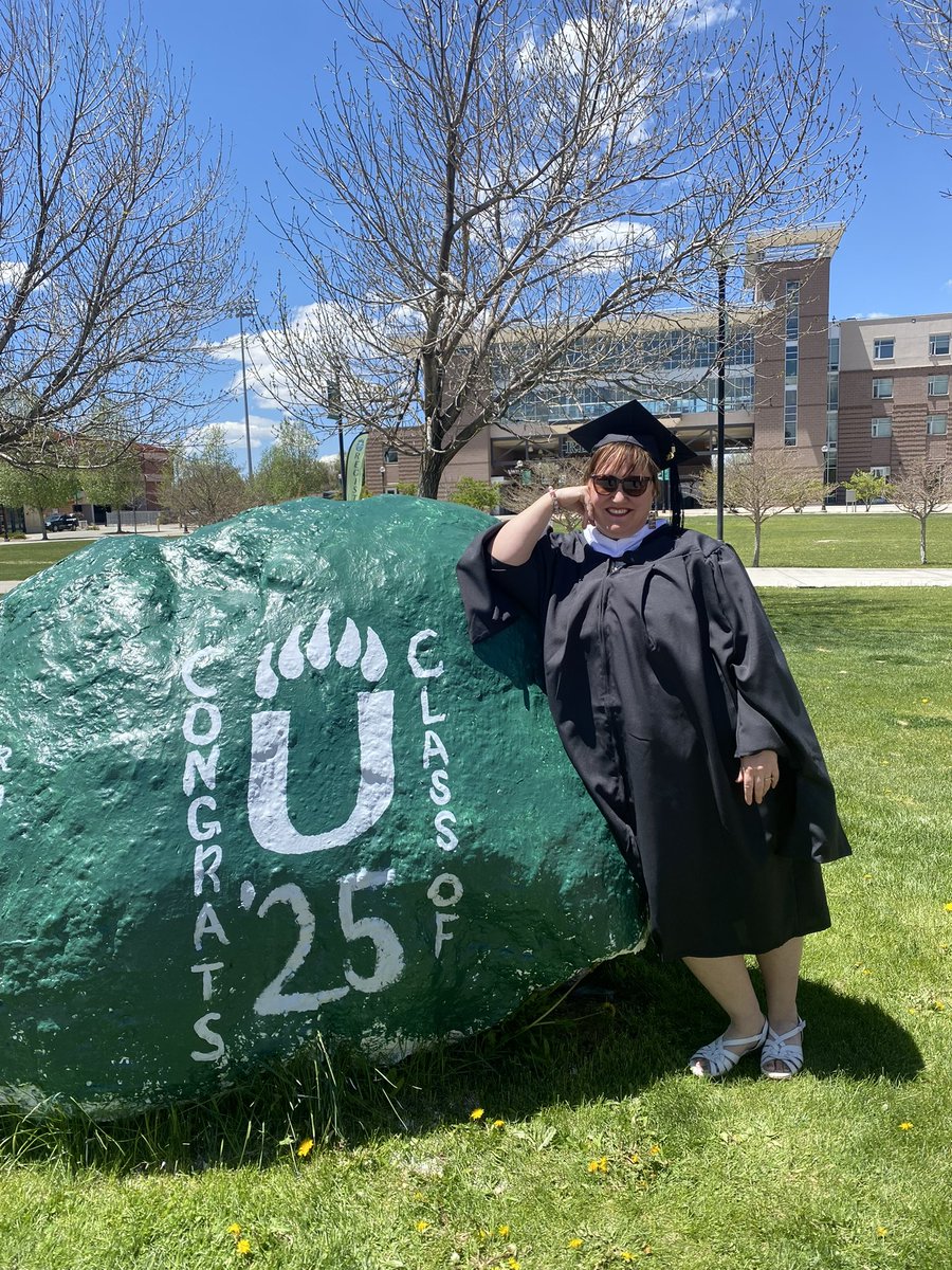 HollyPi18008894's tweet photo. So I did a thing! After 23 years of teaching I finally got my #MastersDegree- joining 13% of the population. Masters of arts- culturally linguistically diverse education. It’s not easy going back to school, but it helps when you have a strong support system. 🧑🎓#clde #graduate https://t.co/l9I3jDFxy7