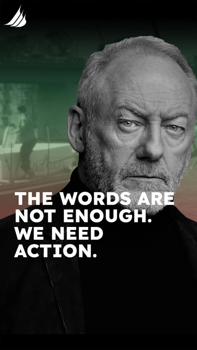 GazaFFlotilla's tweet image. Actor @liamcunningham1  was among a huge crowd of local and international supporters who gathered in solidarity as they bid the #Madleen farewell from Catania, Sicily. 

He highlights the inaction of governments worldwide in response to overwhelming and unambiguous proof of…