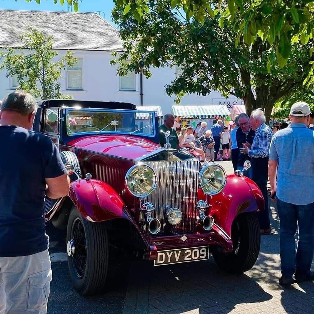 Milngavie Car Show is this Saturday 7th June, 10am to 5pm. 
Full info 👉 milngavie.co.uk/milngavie-car-…