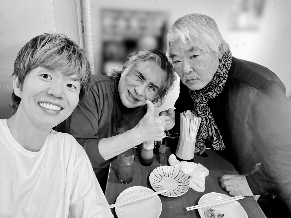 影刻に触れるとき 藤原新也 視覚障害 用美社 影刻に触れるとき 藤原新