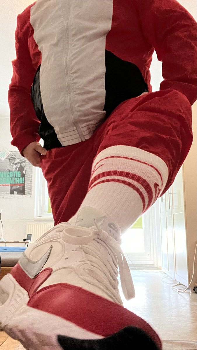 Nike Tracksuit Nike Air Max und Nike soxs