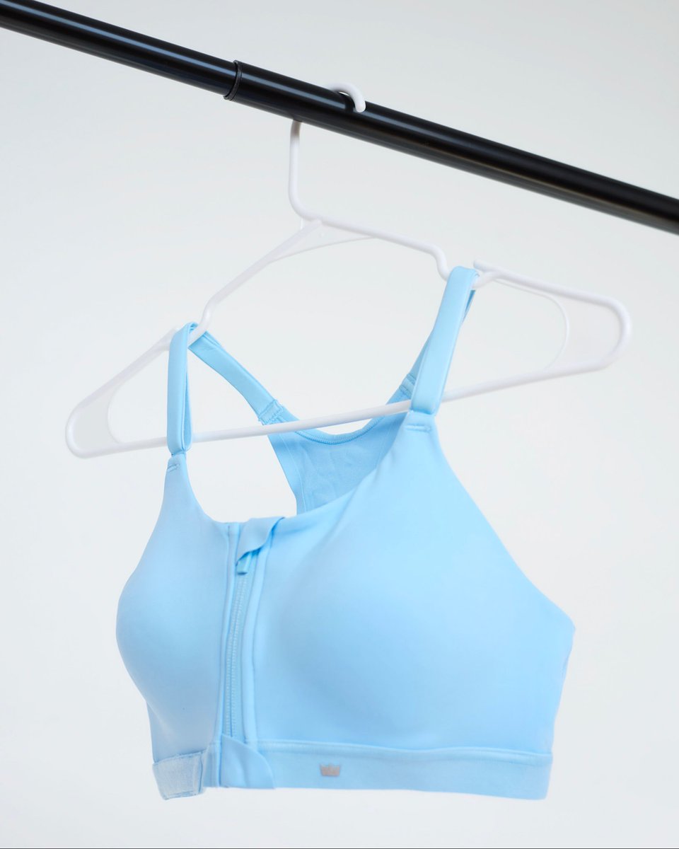 SHEFIT's tweet image. Locked in where you need it. Adjustable where you want it. That’s the power of Flex.

#SHEFIT #Sportbra #Highimpact