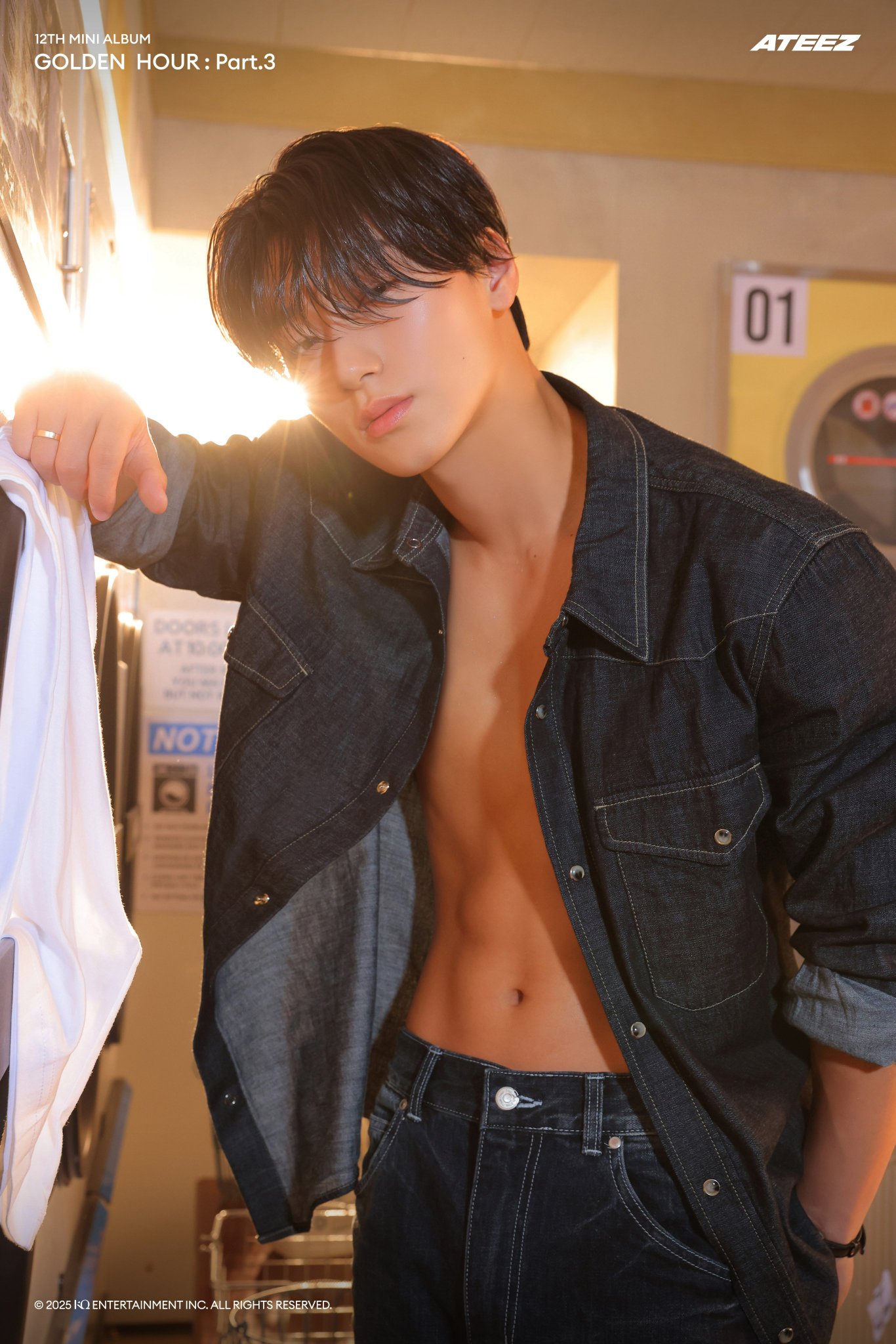 ateez サン　ポラロイド 05/17 ATEEZ SAN SIGNED POLAROID EVENT] ATEEZ SAN x RETURNITY