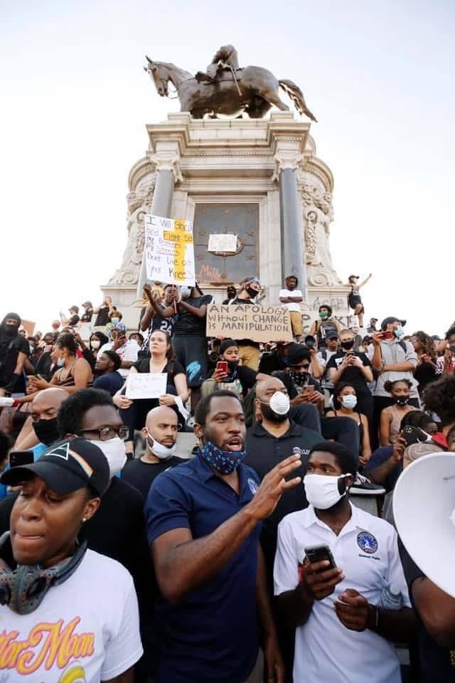 A tale of two Richmonds:  

In 1979, Richmond's black Mayor attended services to honor Jefferson Davis. 

Fast forward to 2020, and the current Mayor marched with rioters who vandalized and desecrated our beautiful memorials. 

What has changed since 1979?  History hasn't. The