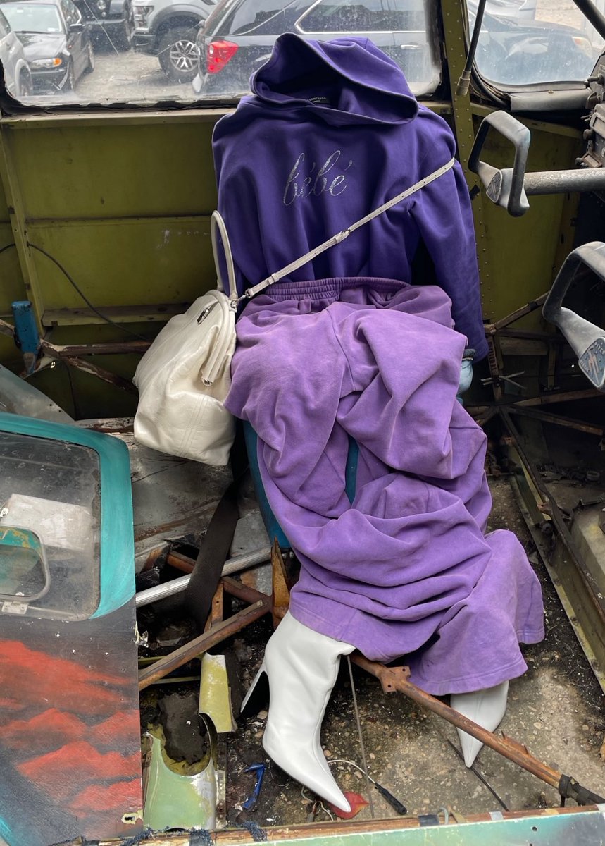 ˚˚ (@iheartmollyxo) on Twitter photo 