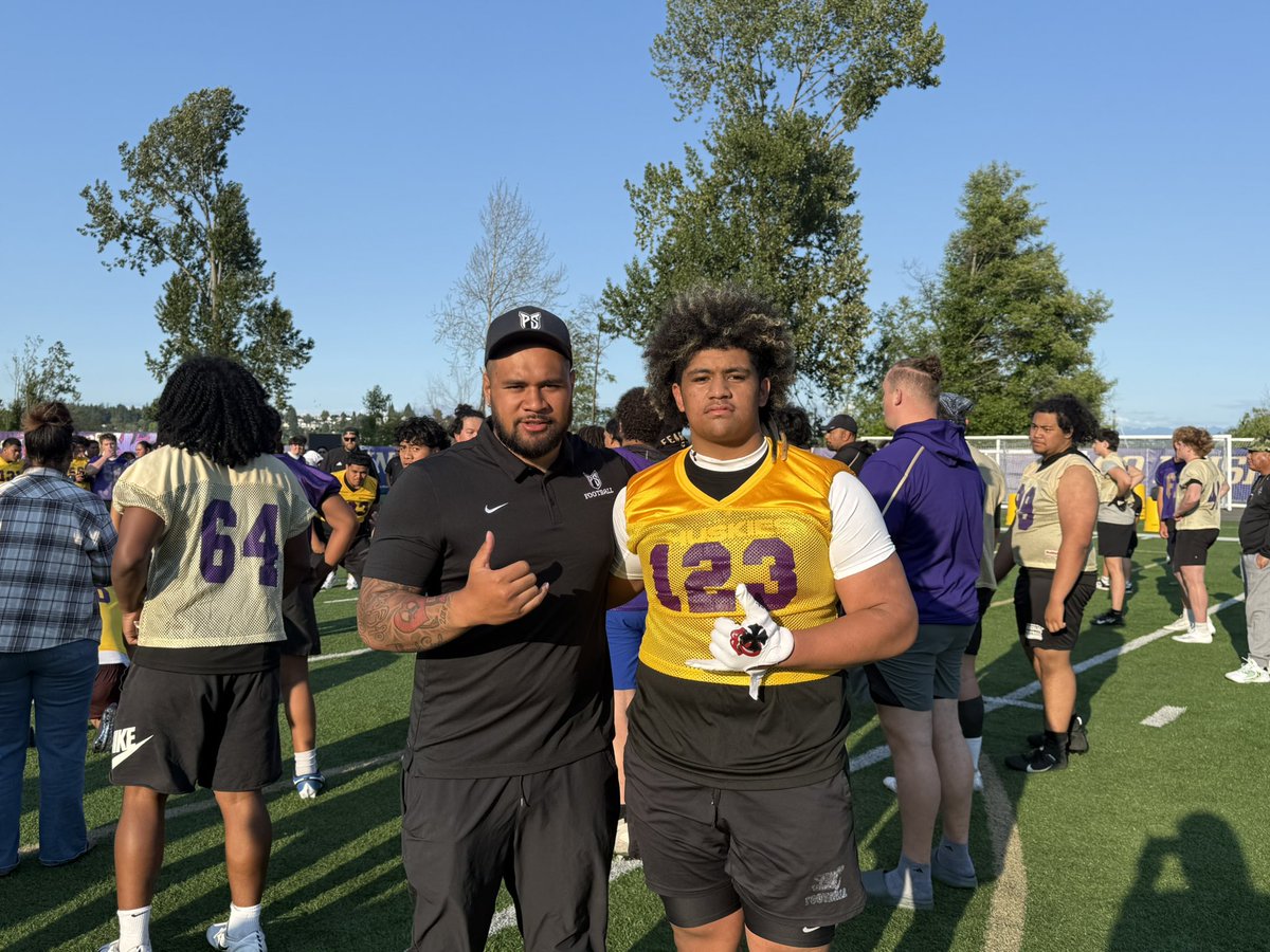 Titus Lopati (@titus4384922) on Twitter photo Great experience at the BIG DAWG CAMP <a href="/UW_Football/">Washington Football</a>. Thank you UW coaches for the hospitality. Blessed and grateful to receive an offer from Portland State.
<a href="/CoachMaloPSU/">VJ Malo</a>. <a href="/coachsolovi/">osolovi</a> <a href="/westpanthersfb/">West High Football</a> <a href="/Andy_Pham1/">Andy</a> <a href="/BrandonHuffman/">Brandon Huffman</a> <a href="/BlairAngulo/">Blair Angulo</a> <a href="/GregBiggins/">Greg Biggins</a> <a href="/adamgorney/">Adam Gorney</a> <a href="/Rivals/">Rivals</a> Great experience at the BIG DAWG CAMP <a href="/UW_Football/">Washington Football</a>. Thank you UW coaches for the hospitality. Blessed and grateful to receive an offer from Portland State.
<a href="/CoachMaloPSU/">VJ Malo</a>. <a href="/coachsolovi/">osolovi</a> <a href="/westpanthersfb/">West High Football</a> <a href="/Andy_Pham1/">Andy</a> <a href="/BrandonHuffman/">Brandon Huffman</a> <a href="/BlairAngulo/">Blair Angulo</a> <a href="/GregBiggins/">Greg Biggins</a> <a href="/adamgorney/">Adam Gorney</a> <a href="/Rivals/">Rivals</a>