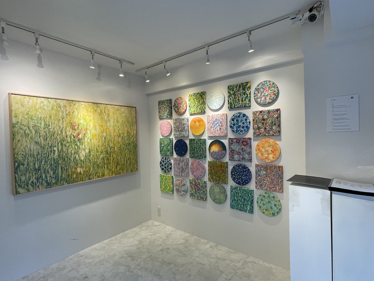 本部会場1階
朱沢 愛華個展-夜が明まで踊らせて-
8日日曜日までご覧いただけます。
皆様のご来場お待ちしております。
■ 本部会場　1階
6月3日(火)～6月8日(日)
12：00 - 18：00　
8日(日/最終日) 16:00迄
#朱沢愛華　 ＃ギャラリーアンドリンクス81