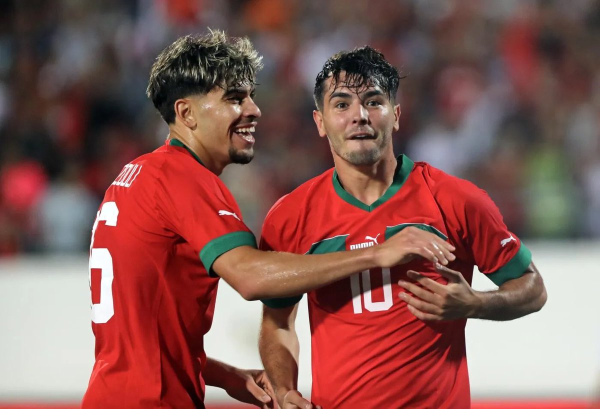 Brahim Diaz déclare forfait 🩺, Abde très incertain 🤕…
Les Lions de l’Atlas devront peut-être improviser sans deux de leurs plus beaux dribbleurs face à la Tunisie et au Bénin. 🦁🎭

<a href="/Brahim/">Brahim</a> <a href="/EnMaroc/">Équipe du Maroc</a> <a href="/FRMFOFFICIEL/">FRMF</a> 
#mountakhab🇲🇦