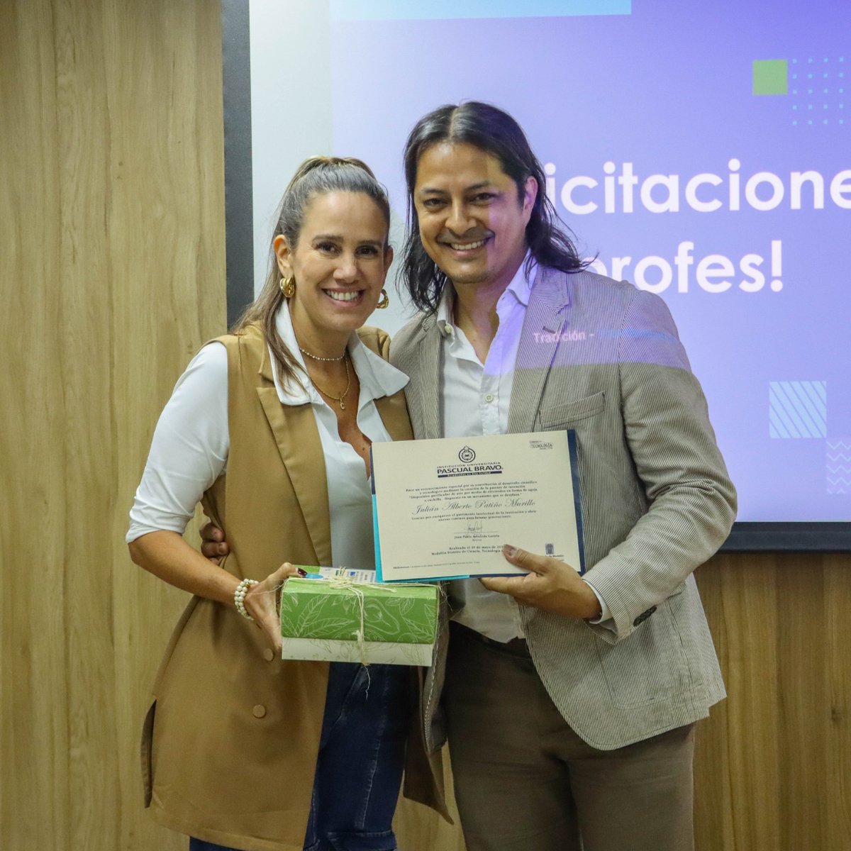 Además, destacamos la labor de sus inventores: Eduardo Alexander Duque Grisales, Leidy Gutiérrez León, Paola Maritza Ortiz Grisales, Julián Alberto Patiño Murillo.

🤓Ellos patentaron la esencia de nuestra Institución: hacer útil el conocimiento para la sociedad.