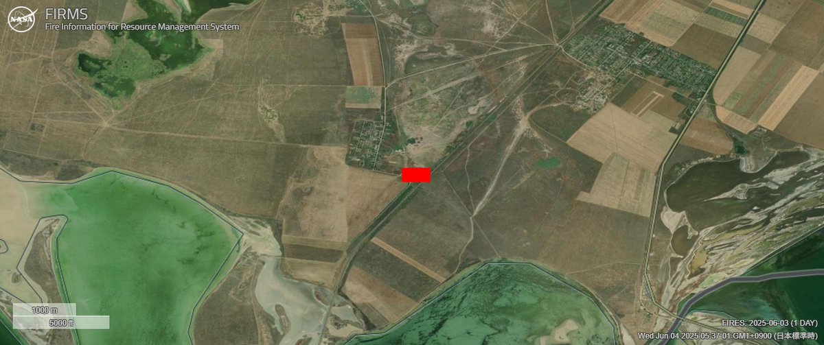 チョンハル橋付近で火災
46.011999, 34.506150