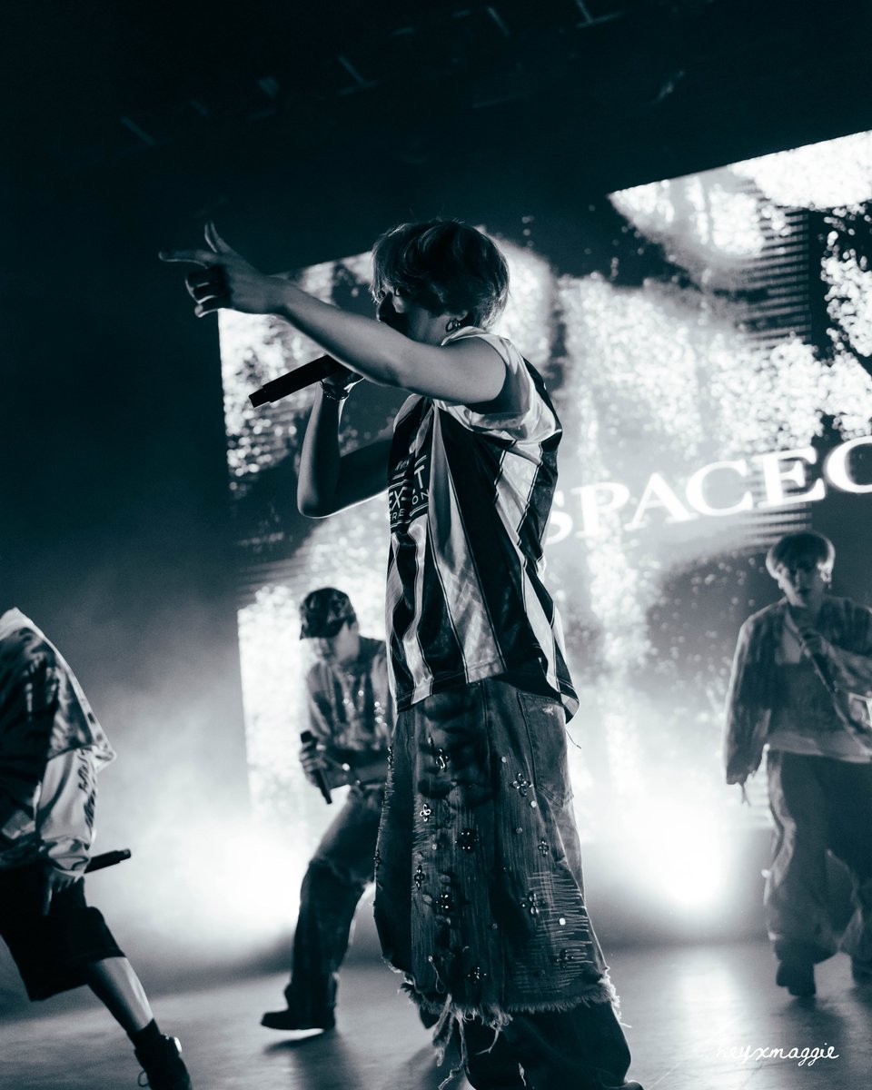 Here are some images from <a href="/BEFIRSTofficial/">BE:FIRST</a>’s London show. We loved it 😁.

Images © Maggie Zhu for View of the Arts

#BF_WORLDTOUR2025
#WHOISBEFIRST #BEFIRST