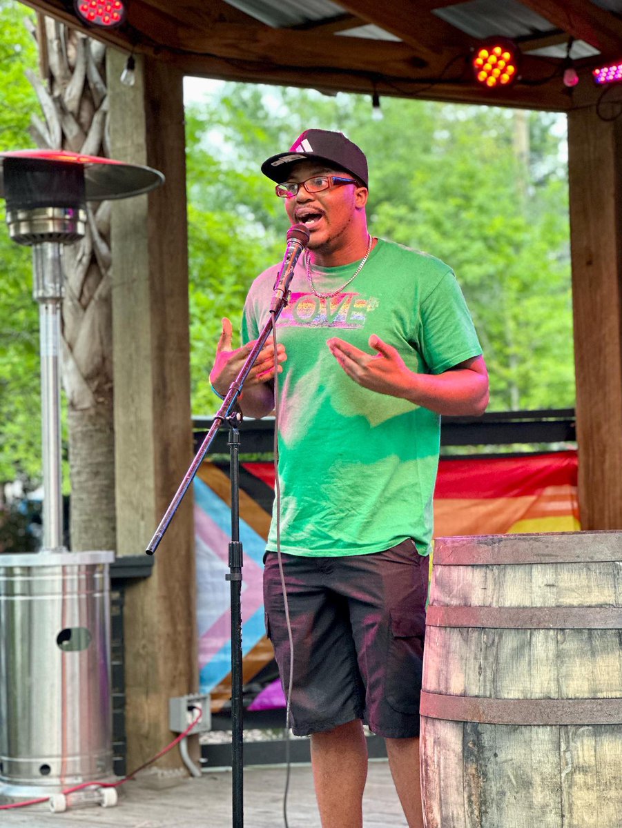 Hello book lovers. Come out and celebrate 1 year of the Reading Parties in Charleston at @babascharleston on June 17th!🥳📚

Bring a book your excited to spend time with, and will be guided by the rhythm of the evening with:

A special poetry reading by yours truly Chris Wynn