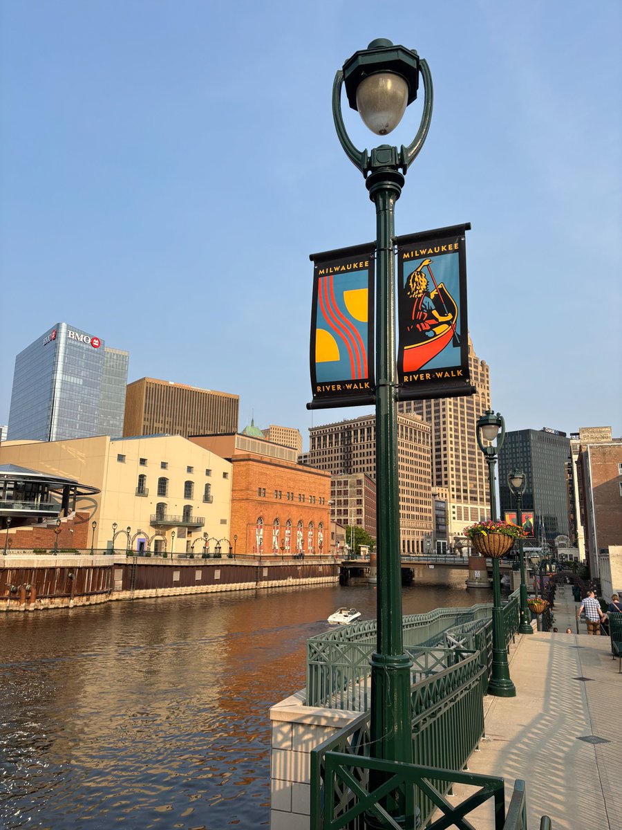 Water Rangers (@water_rangers) on Twitter photo Our director Gabi Parent-Doliner is session chair at #IAGLR2025 for “Freshwater Community Science: Outcomes & Opportunities.”
Thanks to @ClevelandH2O, <a href="/IJCsharedwaters/">IJC - International Joint Commission</a>, <a href="/ohioseagrant/">Ohio Sea Grant</a> & @River_Institute for supporting this work! Our director Gabi Parent-Doliner is session chair at #IAGLR2025 for “Freshwater Community Science: Outcomes & Opportunities.”
Thanks to @ClevelandH2O, <a href="/IJCsharedwaters/">IJC - International Joint Commission</a>, <a href="/ohioseagrant/">Ohio Sea Grant</a> & @River_Institute for supporting this work!