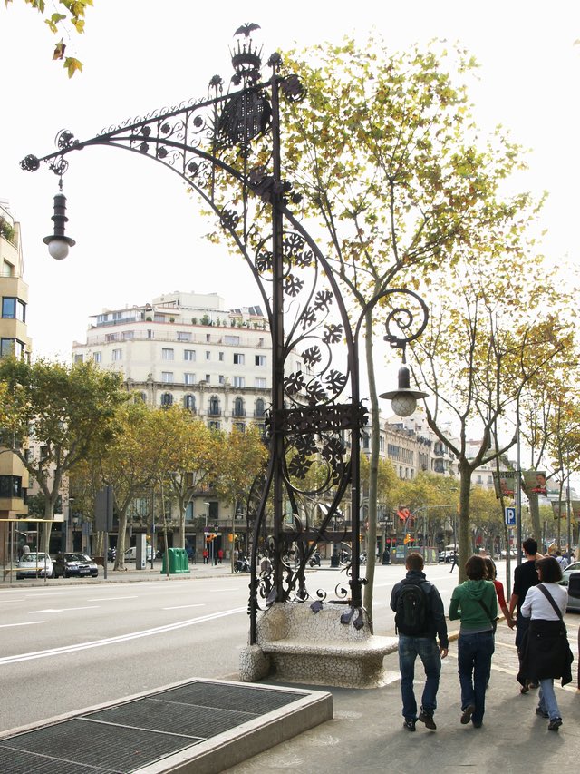 Pere Falqués, l’arquitecte que va modernitzar Barcelona amb ambició europea. 
Sobre el llibre de Joan Molet, 'Pere Falqués, l’arquitecte municipal de la Barcelona modernista'. 
Per <a href="/AlbertNogueras/">Albert Nogueras</a> via <a href="/nuvol_com/">Núvol</a> 
nuvol.com/art/arquitectu…