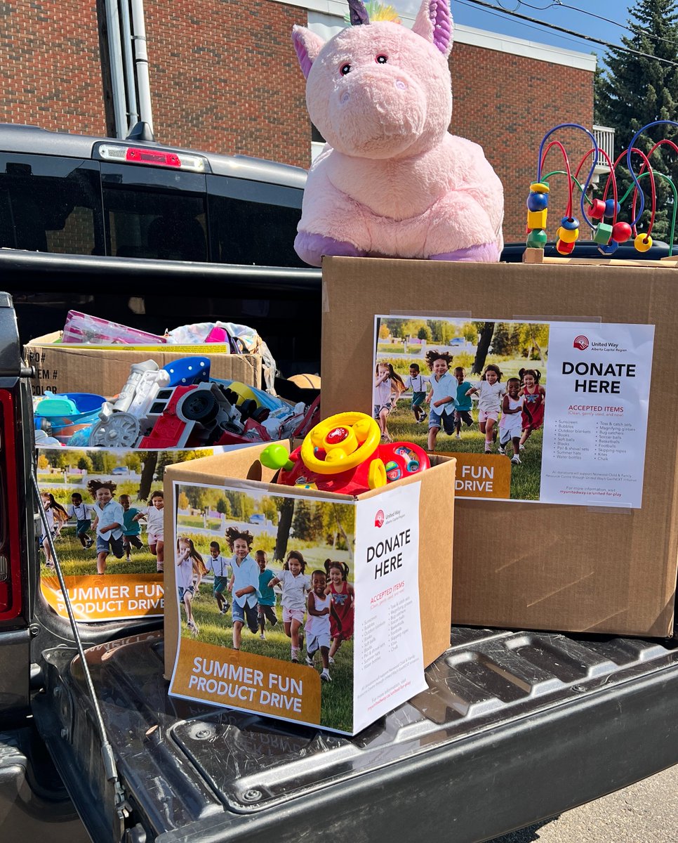 United Way of the Alberta Capital Region (@myunitedway) on Twitter photo Summer just got brighter for kids across the Capital Region 🌞
Final donations are being delivered to <a href="/NorwoodCentre/">Norwood Child and Family Resource Centre</a> today!
✅ Dozens of businesses joined in
📦 Hundreds of items donated
📊 Full impact coming soon! Summer just got brighter for kids across the Capital Region 🌞
Final donations are being delivered to <a href="/NorwoodCentre/">Norwood Child and Family Resource Centre</a> today!
✅ Dozens of businesses joined in
📦 Hundreds of items donated
📊 Full impact coming soon!