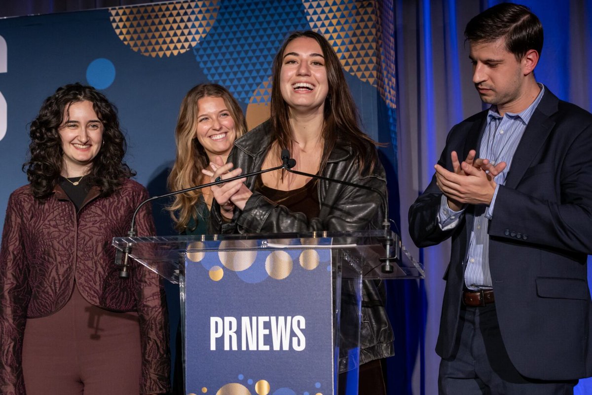 PRNews's tweet image. 🕒The countdown is back on! You now have until this Friday, June 6 at 11:59pm to submit for the 2025 PRNEWS Platinum Awards—the highest honor in PR.

🔗 Submit now: bit.ly/2025Platinum

#PRNEWS #PlatinumAwards #PublicRelations #PRLeadership #PRExcellence #Awards