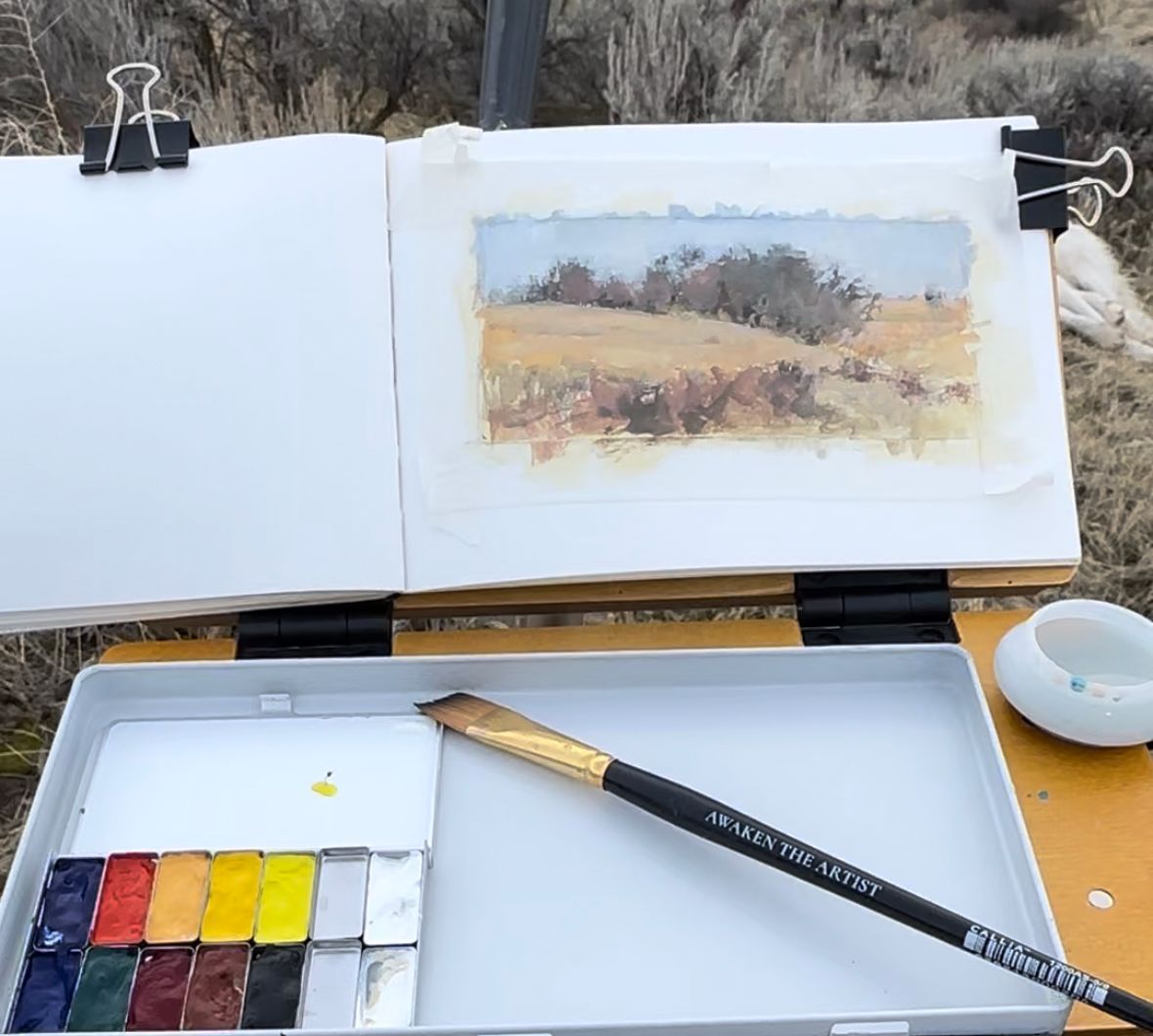 My New Gouache Painting Setup Is So Cute! lorimcnee.com/my-new-gouache…