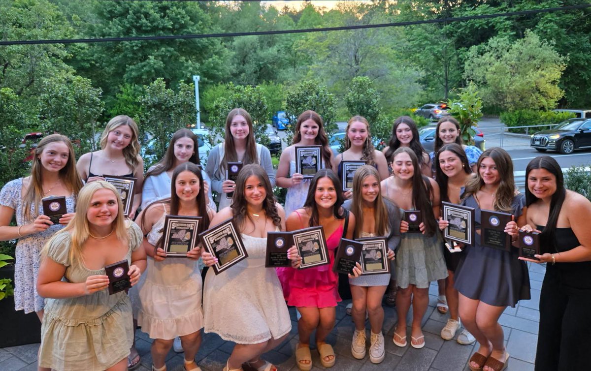 Coach Brian Laffin (@laffin_brian) on Twitter photo Very proud of Sammy and her <a href="/AdmiralsSB/">AdmiralsSB</a> teammates earning their Section 1 Softball Awards last night. Also all of her <a href="/EStateHuskies/">Empire State Huskies</a> Nation teammates. <a href="/Johnknopf10/">John Knopf</a> <a href="/PJSports/">Poughkeepsie Journal Sports</a> <a href="/KDJmedia1/">Kevin Devaney Jr.</a> <a href="/USSSAFastpitch/">USSSA Fastpitch</a> <a href="/NCAASoftball/">NCAA Softball</a> Very proud of Sammy and her <a href="/AdmiralsSB/">AdmiralsSB</a> teammates earning their Section 1 Softball Awards last night. Also all of her <a href="/EStateHuskies/">Empire State Huskies</a> Nation teammates. <a href="/Johnknopf10/">John Knopf</a> <a href="/PJSports/">Poughkeepsie Journal Sports</a> <a href="/KDJmedia1/">Kevin Devaney Jr.</a> <a href="/USSSAFastpitch/">USSSA Fastpitch</a> <a href="/NCAASoftball/">NCAA Softball</a>