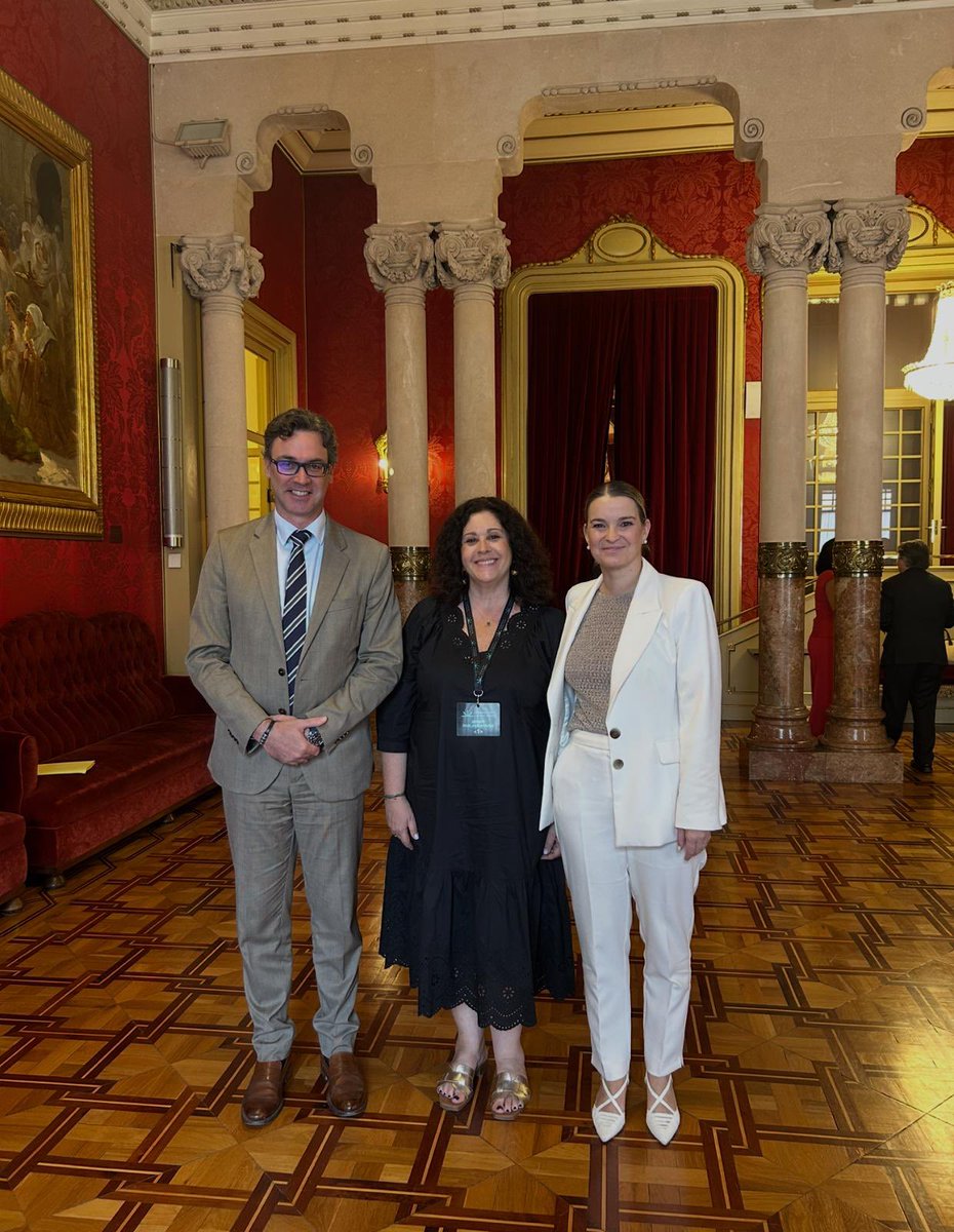 Lourdes Cardona (@lourdes_cardona) on Twitter photo Un compromís més del govern de <a href="/MargaProhens/">Marga Prohens</a> amb Eivissa, millorant la Llei de Capitalitat… i el PSOE votant en contra
#CentratsEnElQueImporta Un compromís més del govern de <a href="/MargaProhens/">Marga Prohens</a> amb Eivissa, millorant la Llei de Capitalitat… i el PSOE votant en contra
#CentratsEnElQueImporta