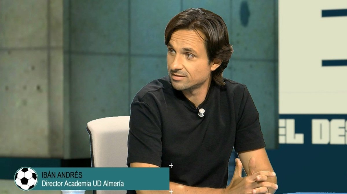 Ante el grave perjuicio de no tener a Suárez en el play off, el <a href="/U_D_Almeria/">UD Almería</a> debe rebelarse y hacer virtud de la necesidad con el apoyo de la afición ❤️ ⚪️ para ganar bien 💪 el sábado al <a href="/RealOviedo/">Real Oviedo</a>.
<a href="/jmsalmeron1/">Jose María Salmerón</a>, <a href="/Plgaldeano/">Pedro López Galdeano</a>
e Ibán Andrés con <a href="/juanjito8/">Juanjo García</a>

youtu.be/D7BBPPOgBX0?si…