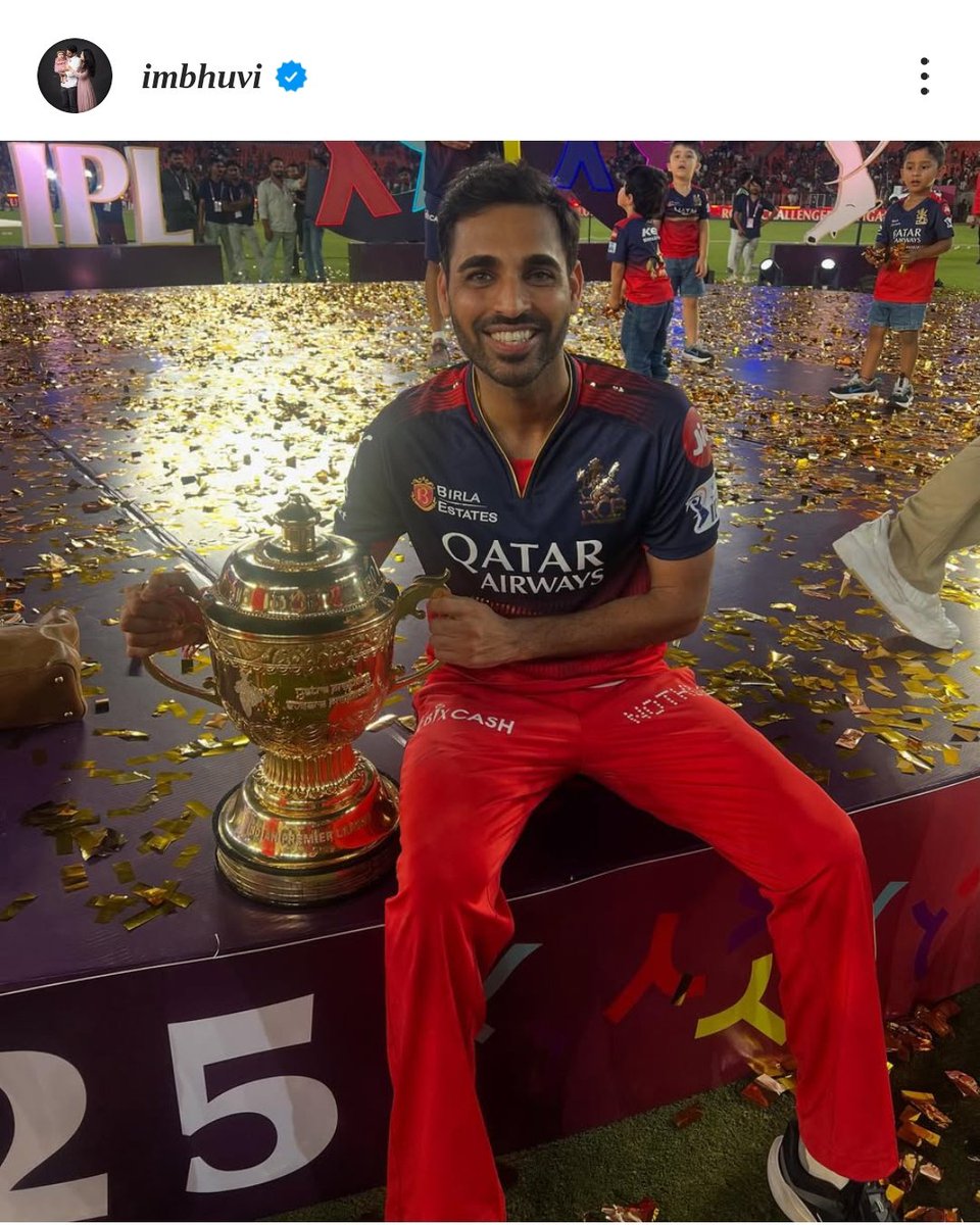 RCB_LOVER18's tweet photo. So so happy for these two guys, 
Josh hazelwood and bhuvi

Most underrated bowlers of this generation 
&amp; now they will get the hype which they deserves the most. https://t.co/WCdxdoJNV5