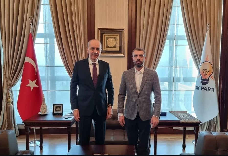 Türkiye Büyük Millet Meclisi Başkanlığına yeniden seçilen İstanbul Milletvekilimiz Sayın Numan Kurtulmuş'u tebrik ediyor, görevinde başarılar diliyorum.

<a href="/NumanKurtulmus/">Numan Kurtulmuş</a> 
<a href="/TBMMresmi/">TBMM</a> 
<a href="/TBMMGenelKurulu/">TBMM Genel Kurulu</a> 
<a href="/Akparti/">AK Parti</a>