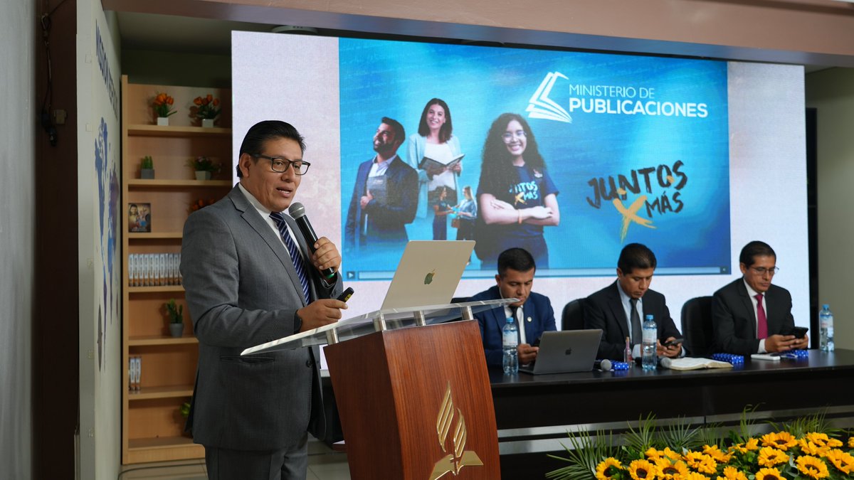 👉Informe Publicaciones 📚 Pr. Moisés Castillo presenta avances del colportaje entre ellos bautismos, aumento en ventas entre otras cosas. “El colportaje no es comercial, es misionero.” #JuntaPlenariaMiCOP #PromesaViva