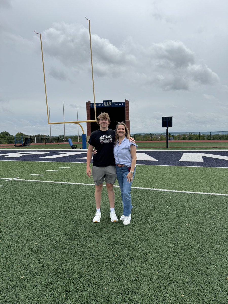 BrettBaneII's tweet image. Thank you to University of Dubuque for inviting me back to campus! Had a great day learning about DBQ! Super excited for the future! @CoachEdwardsJ @coachmaiuri @Coach_Cooper4
