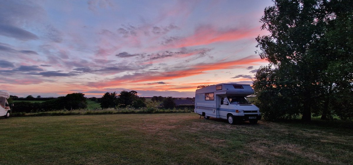 motorhome hobos tweet media