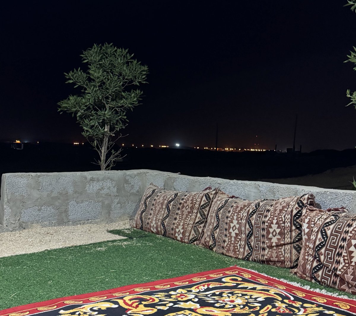 v0p91's tweet photo. هالفتره ما يمثلنّي إلا سفر الدغيلبي يُوم قـال:
"ادوج لحاليّ واتضايق من ادنى الناس 
  ولا ادّاني العربان . . كنّي محاربهاا " https://t.co/nif3M6wdGz
