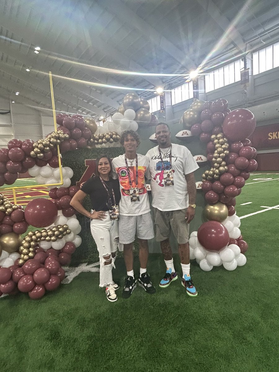 Had a great weekend on our OV to Minnesota!! 1000% excited for my boy to be a Golden Gopher. #BLAS5 #RTB <a href="/meximixb/">B</a>
