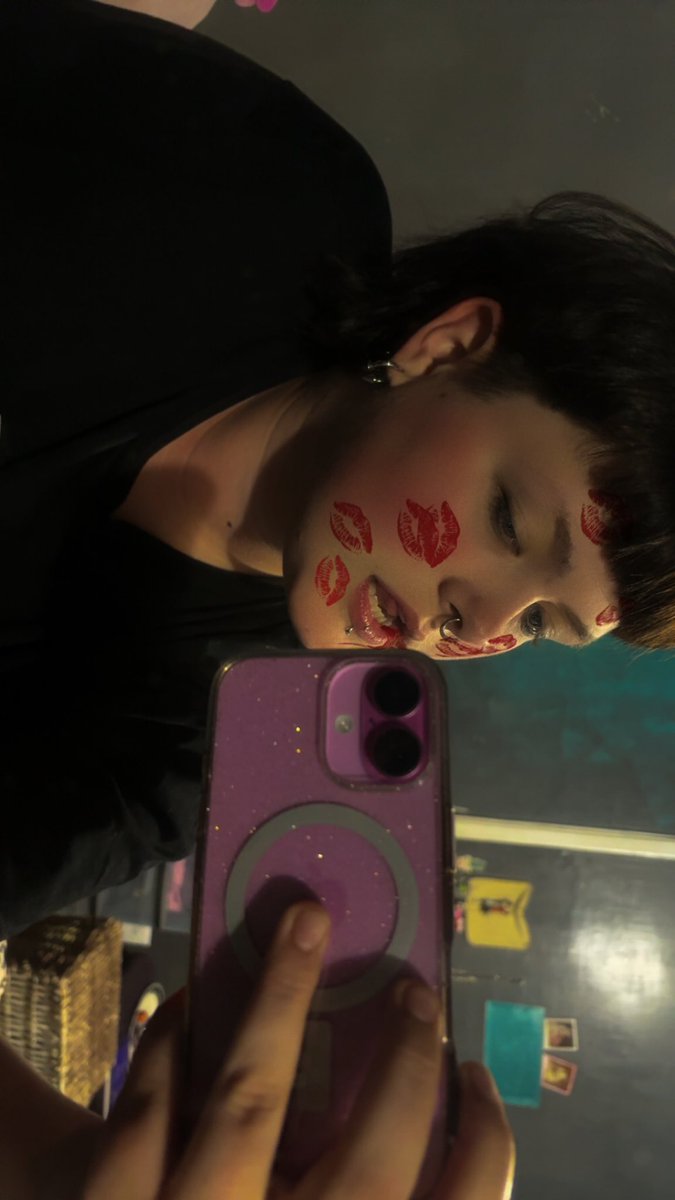 Dustin🦇 tweet media