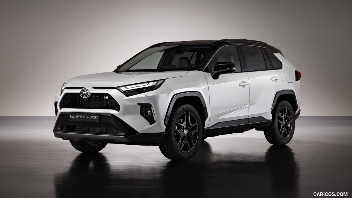 turbo7web's tweet photo. 🌍 2025'in en çok satan otomobilleri açıklandı! (Ocak-Nisan dönemi)

🚗📉 Küresel otomotiv pazarında sıralama değişti! Tesla Model Y ve Toyota Corolla düşüş yaşarken, Toyota RAV4 zirveye yerleşti.

İşte 2025'te (Ocak-Nisan) en çok tercih edilen 10 model:

🥇 1. Toyota RAV4 – (+0.5%)
🥈 2. Toyota Corolla – (-13.6%)
🥉 3. Ford F-Serisi – (+17.4%)
4️⃣ Tesla Model Y – (-29.1%)
5️⃣ Honda CR-V – (+0.8%)
6️⃣ Chevrolet Silverado – (-5.1%)
7️⃣ Hyundai Tucson – (-0.5%)
8️⃣ Toyota Camry – (+4.1%)
9️⃣ Toyota Hilux – (+0.2%)
🔟 Kia Sportage – (+0.3%)

🔎 Toyota, listede 4 modelle öne çıkarken; elektrikli Model Y’nin yaşadığı %29'luk düşüş dikkat çekiyor.

📊 Kaynak: focus2move