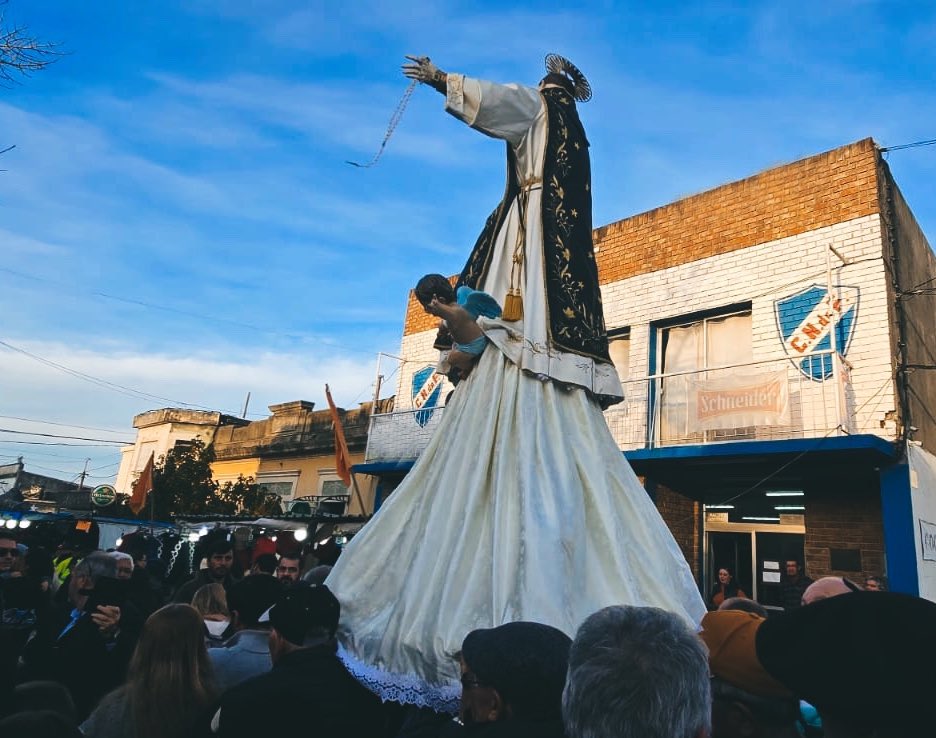 CNdeF_FLORIDA's tweet photo. ¡Viva San Cono!
¡Viva Nacional! 

#NacionalFlorida https://t.co/f3hdSbVuC0