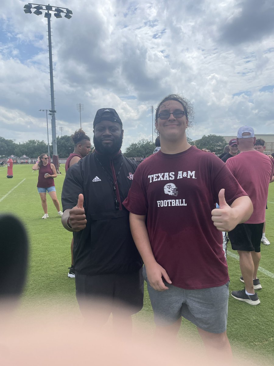 Beckett Butler (@beckettbutler08) on Twitter photo Grateful for the chance to come compete and get better at the A&M OL/DL camp
<a href="/AggieFootball/">Texas A&M Football</a> <a href="/CoachDmackey/">Deveonte Mackey</a> Grateful for the chance to come compete and get better at the A&M OL/DL camp
<a href="/AggieFootball/">Texas A&M Football</a> <a href="/CoachDmackey/">Deveonte Mackey</a>