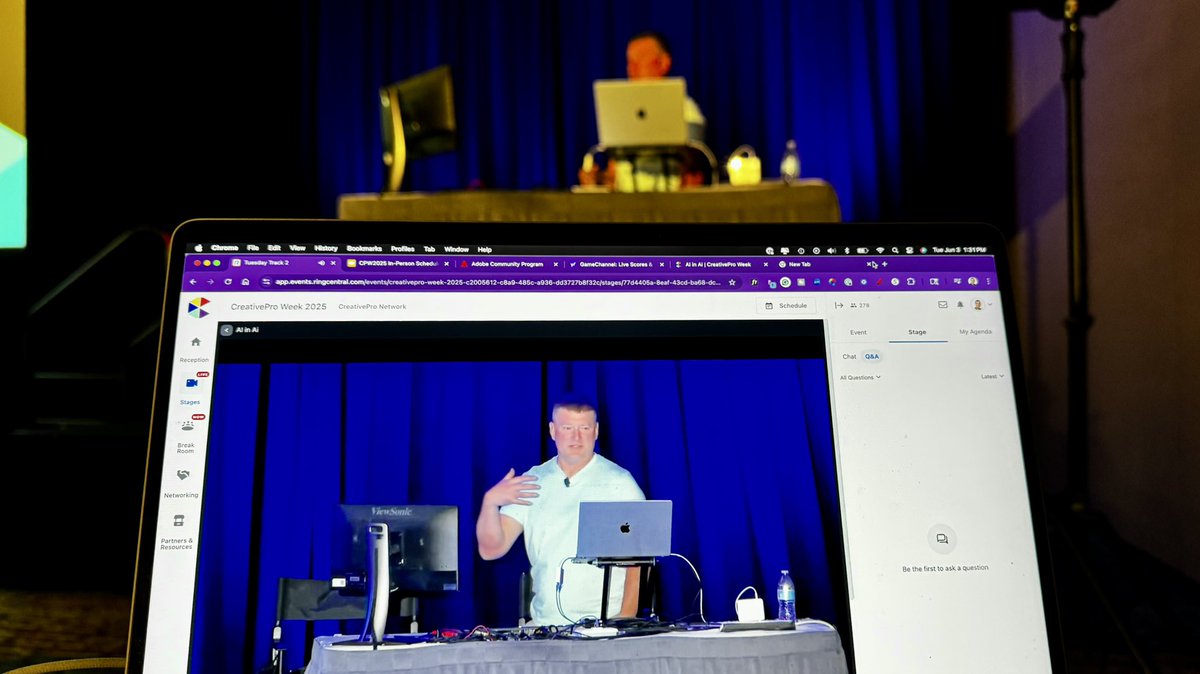 MondragonDesign's tweet photo. 'AI in Ai: Artificial Intelligence in @Adobe Illustrator' with Jason Hoppe at @CreativeProWeek https://t.co/xSpQOEFhXv