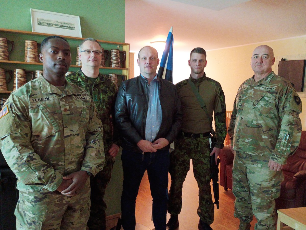 The future of warfare is shaped by investing in global partnerships.

Last month, #USArmyReserve partnered with global allies to conduct Exercise Hedgehog in Tallinn, Estonia, to advance cyber and electronic warfare capabilities.

#ArmyTransformation 

<a href="/USArmy/">U.S. Army</a>
