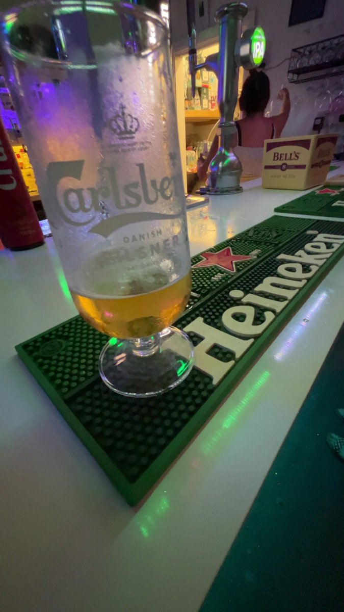 big up the carlsberg weyyyyy