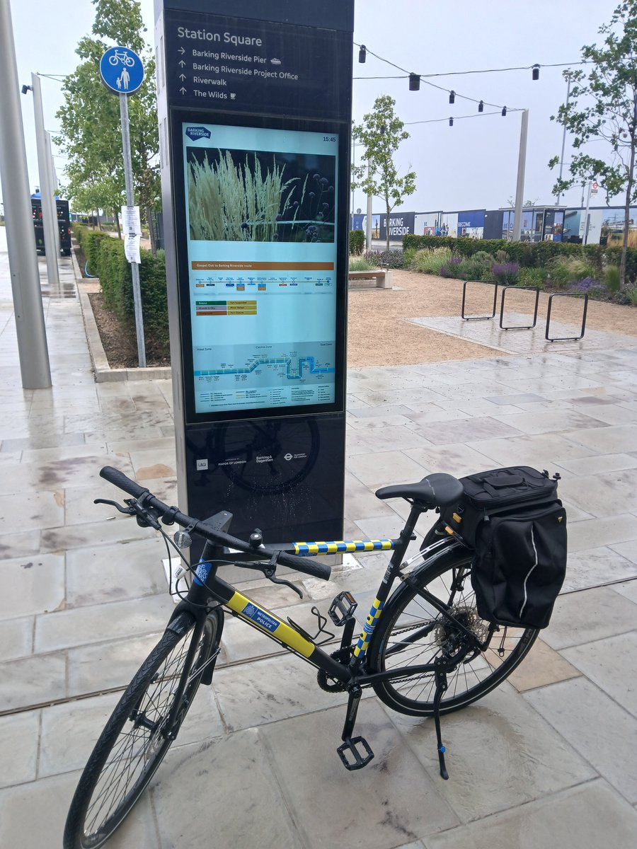 Thames Police Barking (@mpsthames) on Twitter photo #BarkingRiverside PCSO7184EA and Thames PC1551EA patrolled both wards on bike today, focusing on our transport hubs and green spaces.
#CyclePatrols
<a href="/LocalCrimeBeats/">LocalCrimeBeats</a>
<a href="/essex_crime/">Essex Crime & Surrounding Areas.</a>
<a href="/HaveringDaily/">The Havering Daily</a>
<a href="/MPSBarkDag/">Barking & Dagenham MPS</a>
<a href="/lbbdcouncil/">Barking and Dagenham Council</a>
<a href="/barkingriversi3/">BarkingRiversideIG11</a>
#7184EA #BarkingRiverside PCSO7184EA and Thames PC1551EA patrolled both wards on bike today, focusing on our transport hubs and green spaces.
#CyclePatrols
<a href="/LocalCrimeBeats/">LocalCrimeBeats</a>
<a href="/essex_crime/">Essex Crime & Surrounding Areas.</a>
<a href="/HaveringDaily/">The Havering Daily</a>
<a href="/MPSBarkDag/">Barking & Dagenham MPS</a>
<a href="/lbbdcouncil/">Barking and Dagenham Council</a>
<a href="/barkingriversi3/">BarkingRiversideIG11</a>
#7184EA