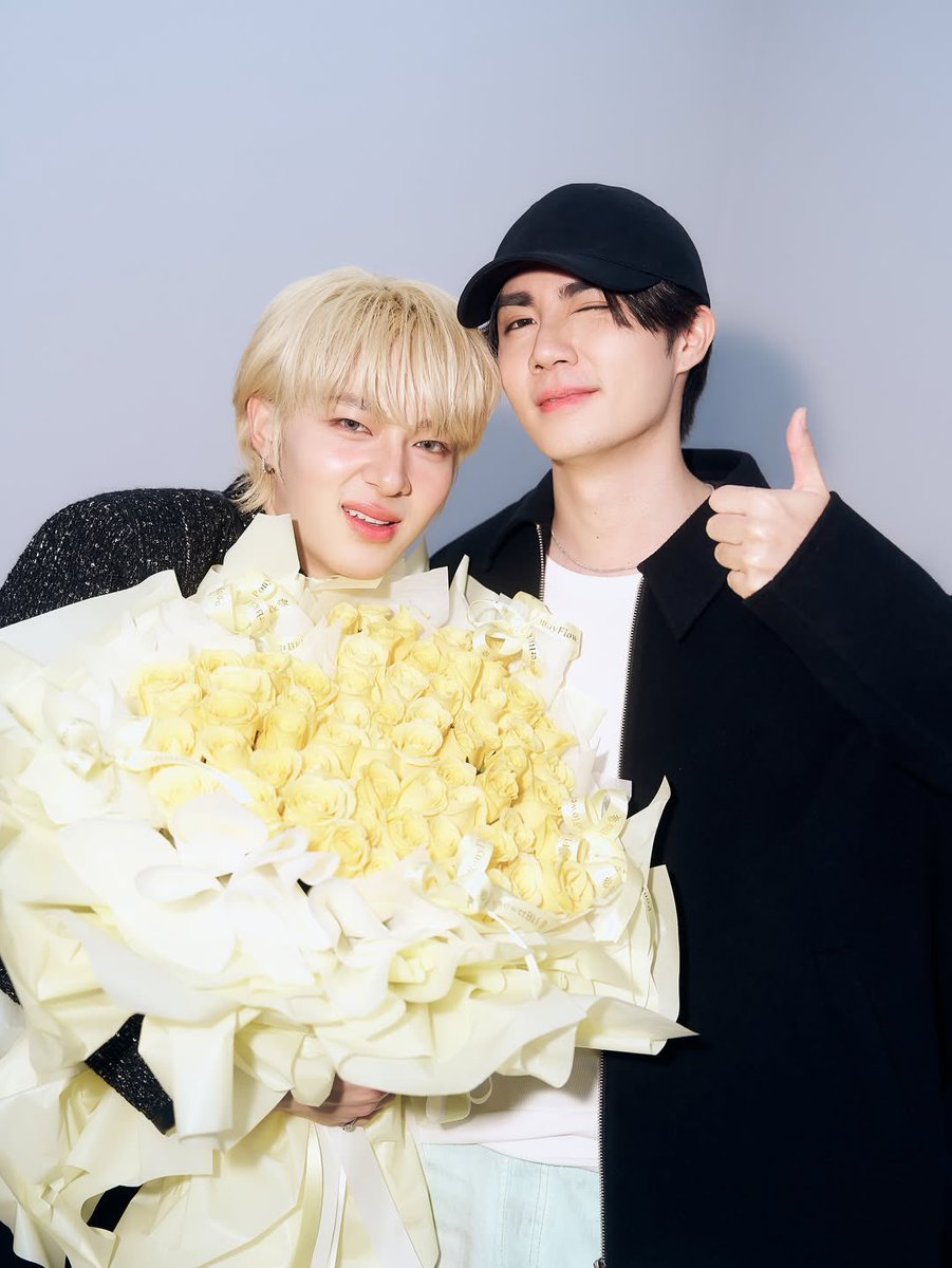 AfternoonZeeNew's tweet photo. ◜IG : new_cwr⌇

🗓 : 03.06.2025

Supporter No.1

NUNEW VOICE DAY2
#ข้ามฟ้ามาหาเธอ

@zee_pruk @CwrNew
꒰ #ZeeNuNew #ซนซน ꒱ https://t.co/Kq1lHvyIoZ