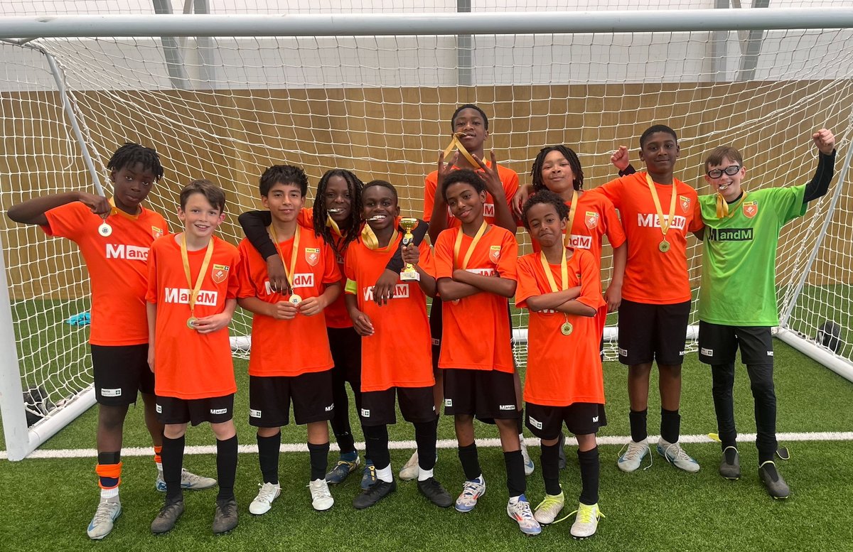 Both our Year 7 and Year 9 football teams won the Harris Cup last week, in a magnificent double for our footballers. All the boys have been outstanding all season at training and matches and absolutely deserve these trophies. Well done everyone! 🏆